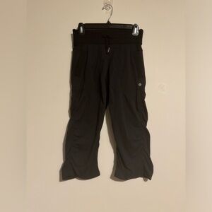 EUC Lululemon Black Drawstring Studio Crop Size 2